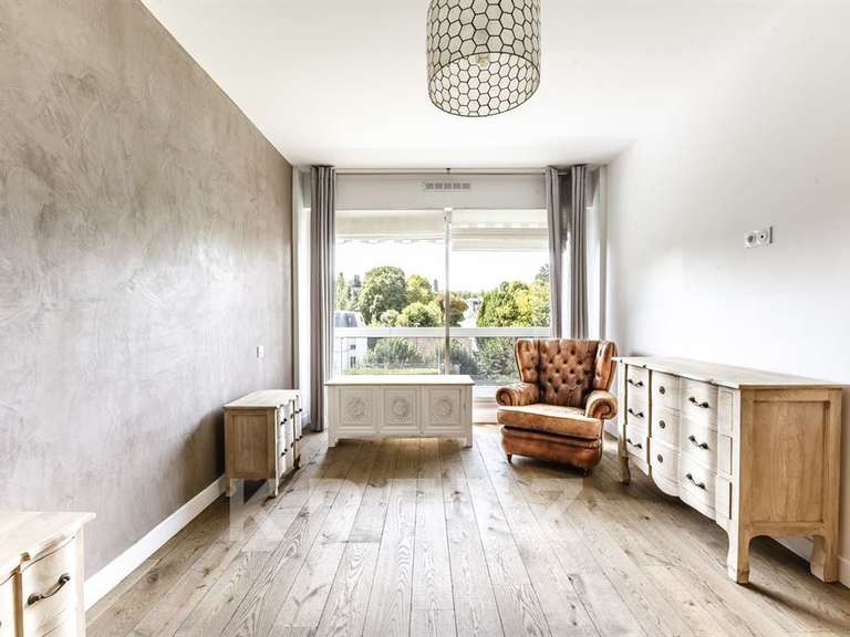 Appartement Ville-d'Avray - 3 chambres - 138m²