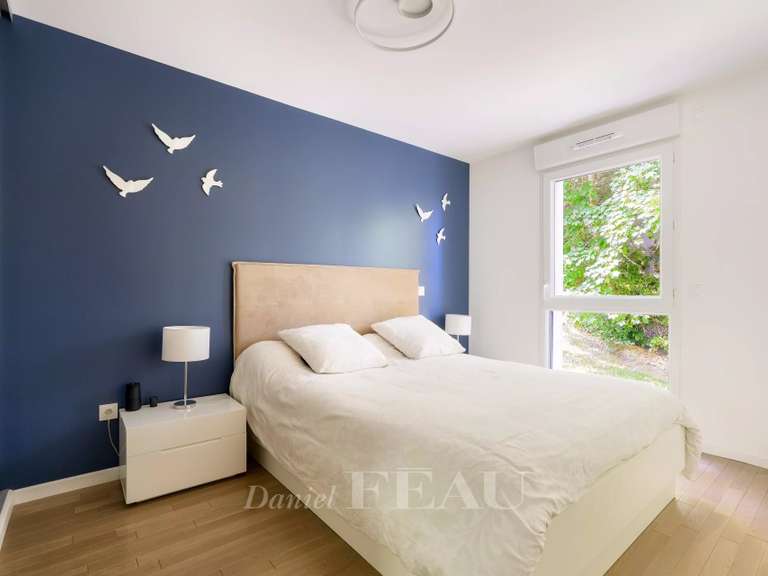 Apartment Ville-d'Avray - 4 bedrooms - 107m²