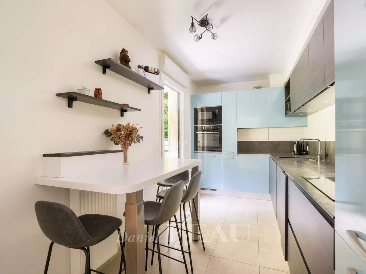 Apartment Ville-d'Avray