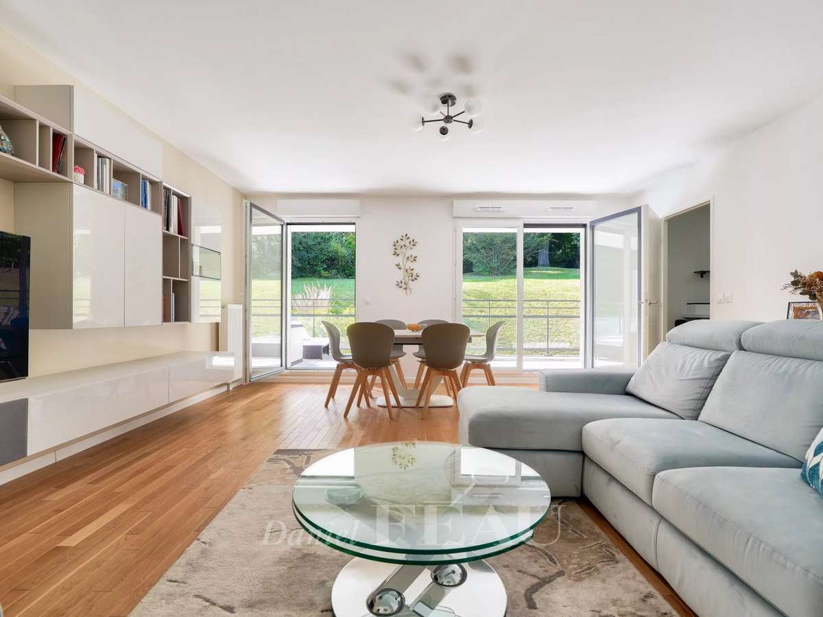 Apartment Ville-d'Avray