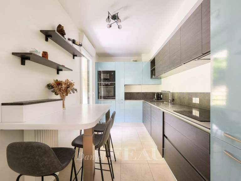 Appartement Ville-d'Avray - 4 chambres - 107m²