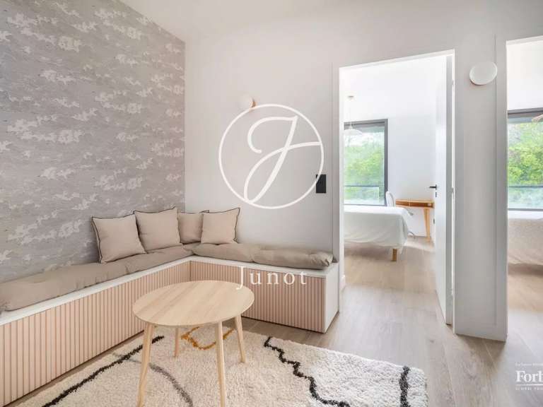 Apartment Ville-d'Avray - 4 bedrooms - 242m²