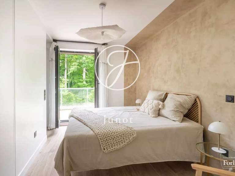 Apartment Ville-d'Avray - 4 bedrooms - 242m²