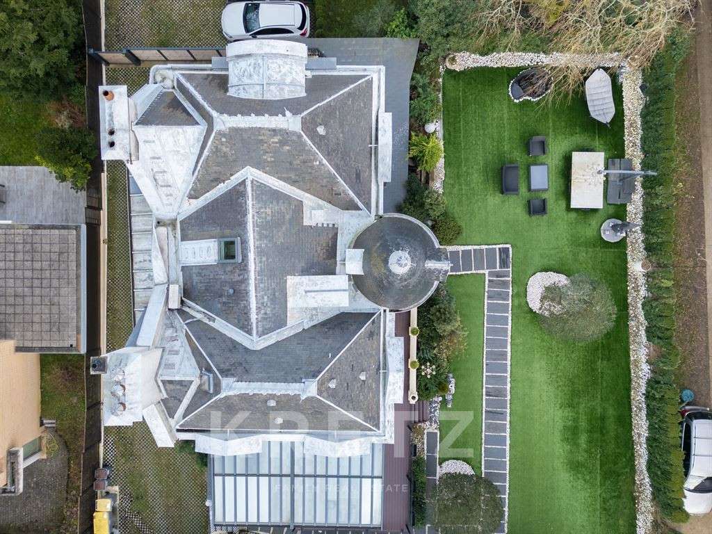 House Ville-d'Avray