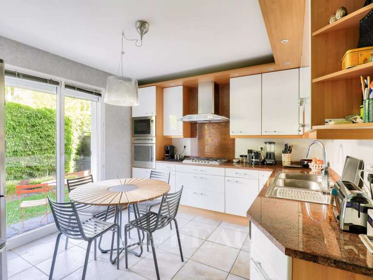 Maison Ville-d'Avray - 4 chambres - 300m²