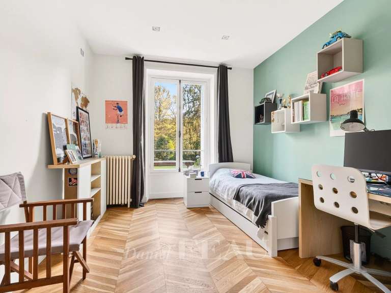 Maison Ville-d'Avray - 6 chambres - 254m²