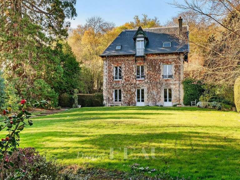 Maison Ville-d'Avray - 6 chambres - 254m²