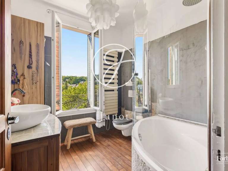 Maison Ville-d'Avray - 5 chambres - 197m²