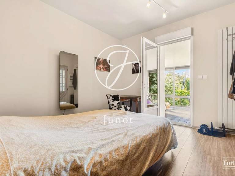 Maison Ville-d'Avray - 5 chambres - 197m²