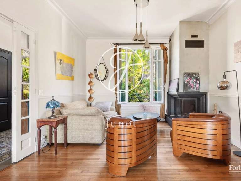 Maison Ville-d'Avray - 5 chambres - 197m²