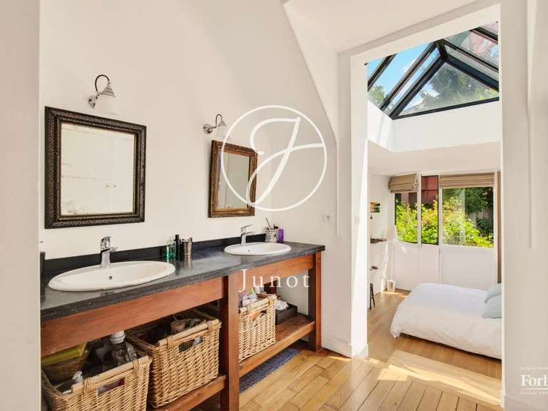 Maison Ville-d'Avray - 5 chambres - 171m²