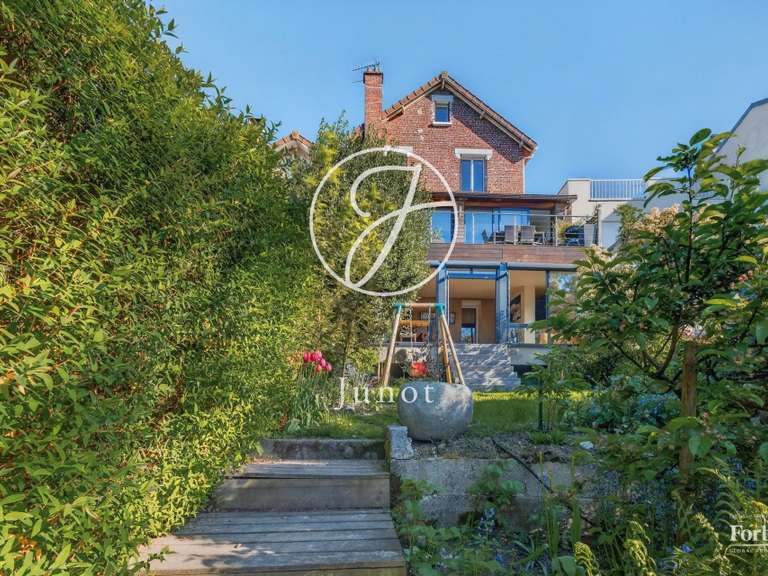 Maison Ville-d'Avray - 4 chambres - 197m²