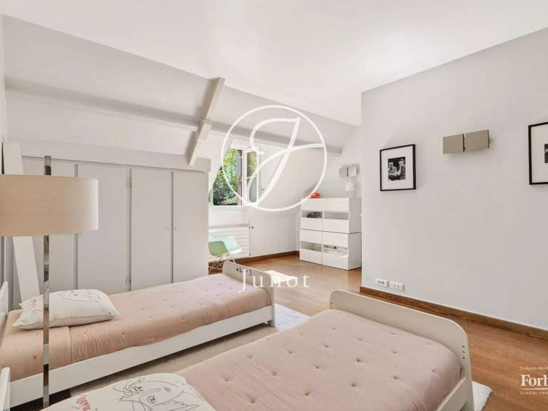 House Ville-d'Avray - 6 bedrooms - 665m²