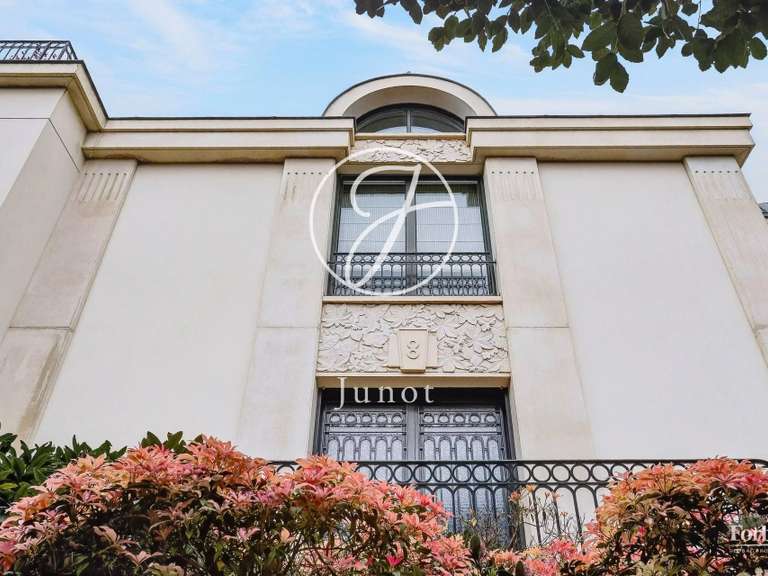 Maison Ville-d'Avray - 5 chambres - 550m²