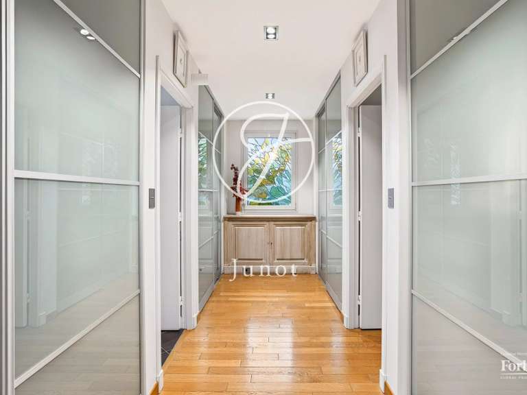 Maison Ville-d'Avray - 5 chambres - 550m²