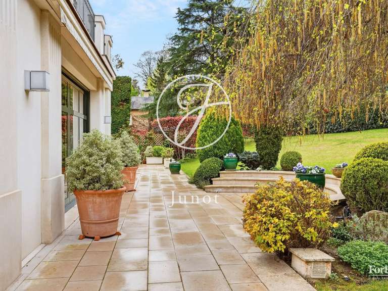 Maison Ville-d'Avray - 5 chambres - 550m²