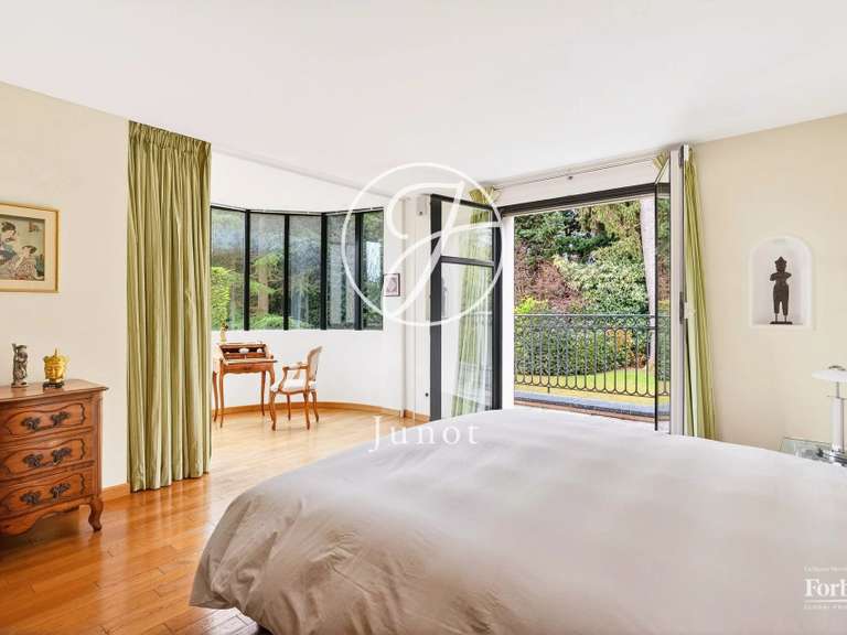 Maison Ville-d'Avray - 5 chambres - 550m²
