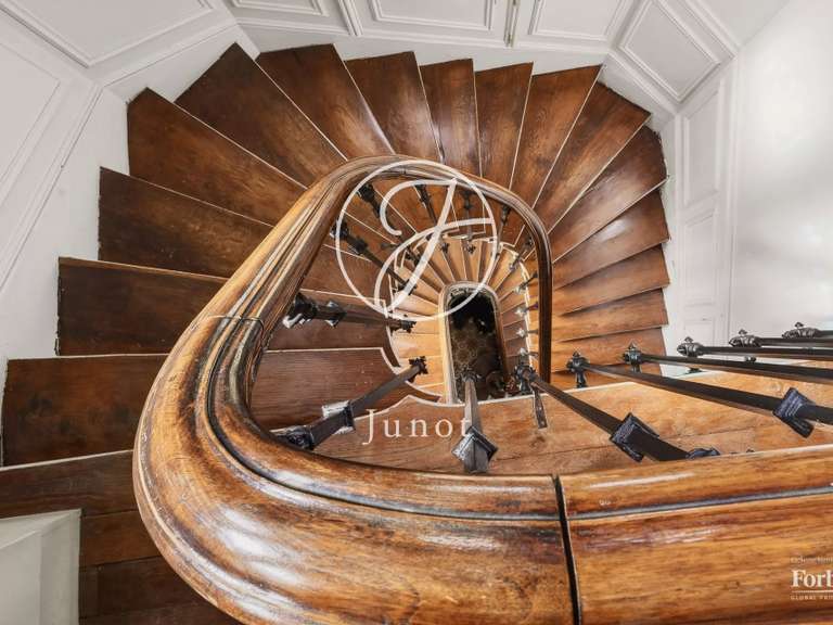 Maison Ville-d'Avray - 5 chambres - 350m²