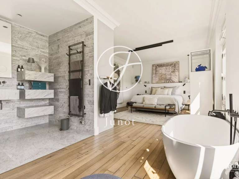 Maison Ville-d'Avray - 6 chambres - 260m²
