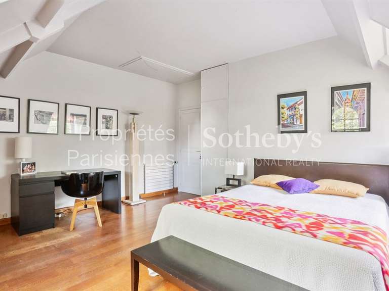 Propriété Ville-d'Avray - 6 chambres - 430m²