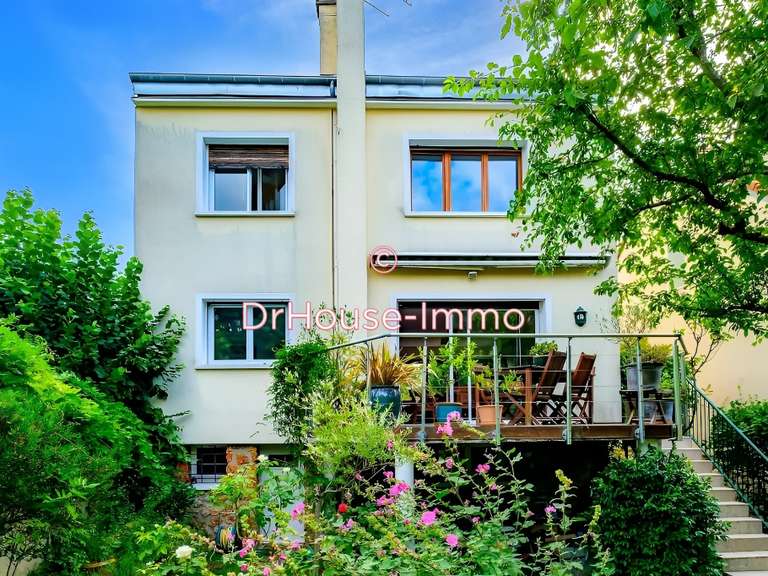 Villa Ville-d'Avray - 5 chambres - 170m²