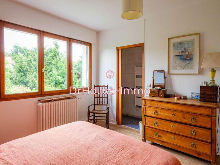 Villa Ville-d'Avray - 5 chambres - 170m²