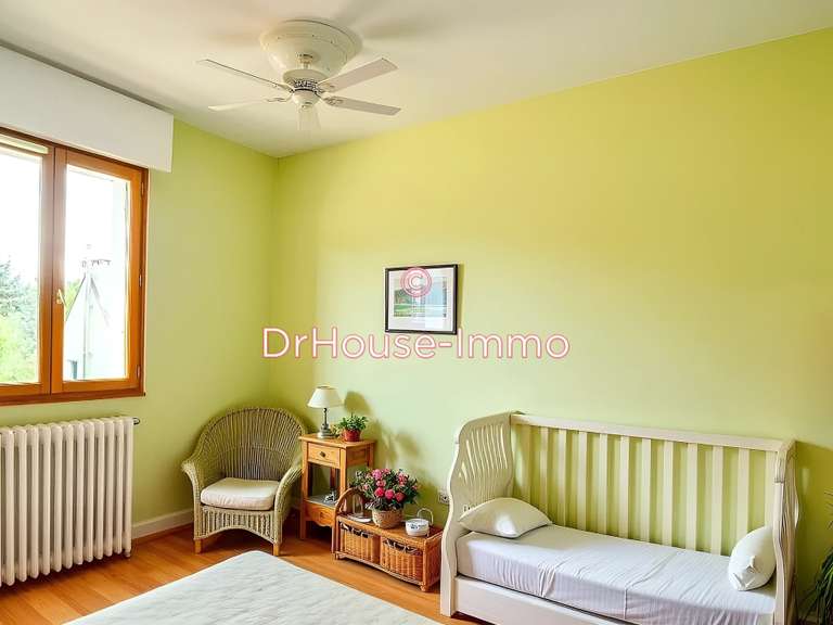 Villa Ville-d'Avray - 5 chambres - 170m²