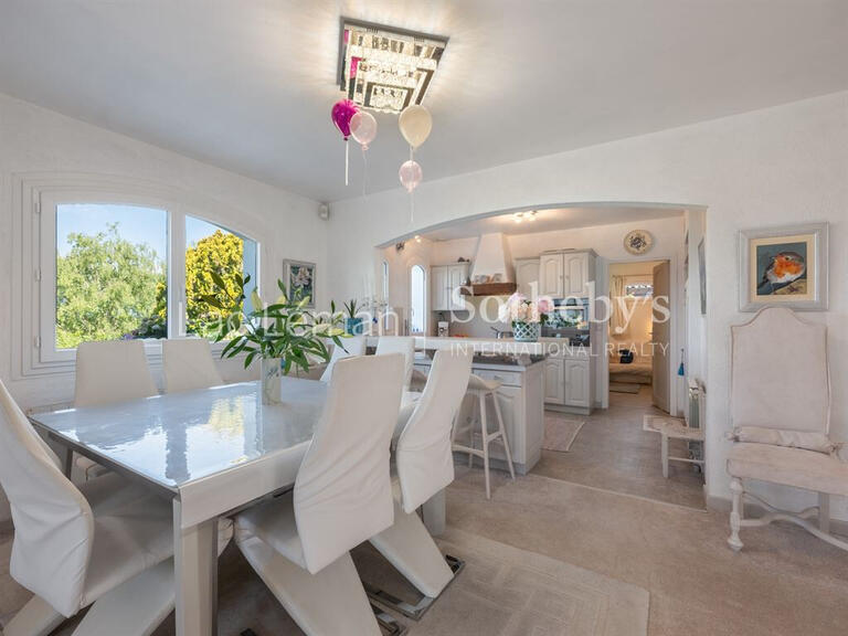 House Ville-la-Grand - 4 bedrooms - 180m²