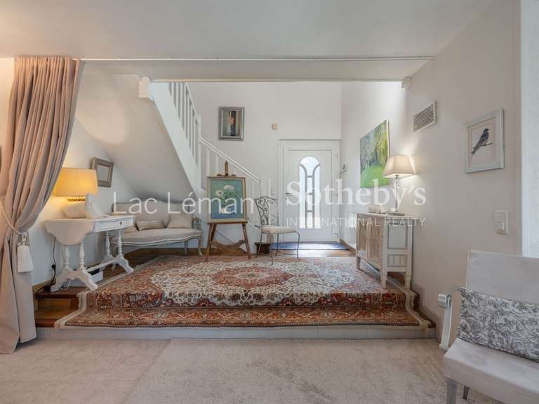 Maison Ville-la-Grand - 4 chambres - 180m²