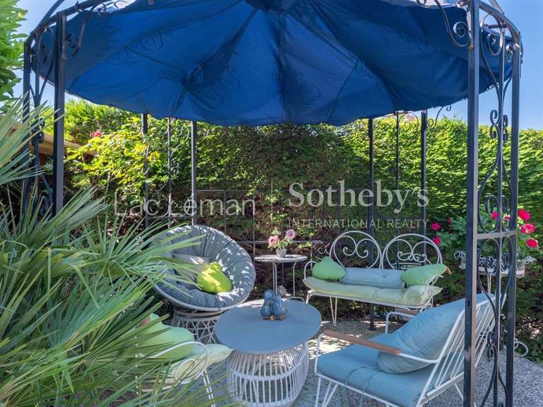 Maison Ville-la-Grand - 4 chambres - 180m²