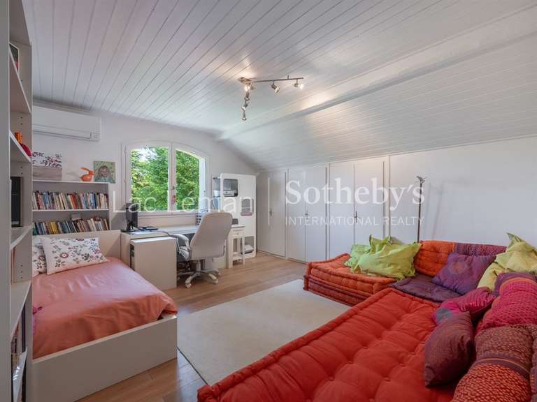 Maison Ville-la-Grand - 4 chambres - 180m²