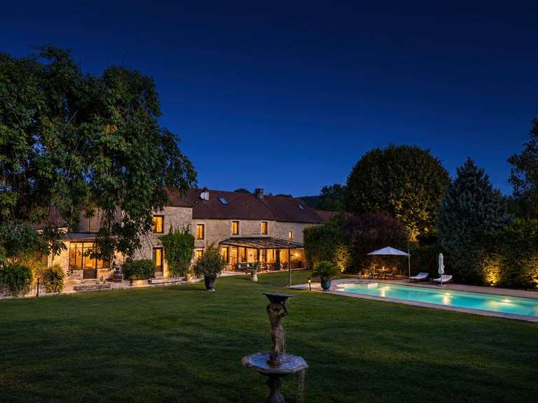 Maison Villecomte - 347m²