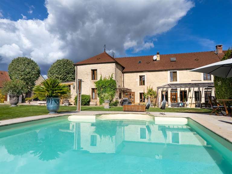 Maison Villecomte - 347m²
