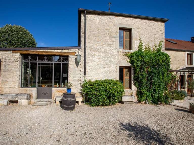 Maison Villecomte - 347m²