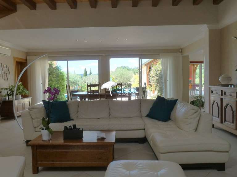 Maison Villecroze - 5 chambres - 220m²