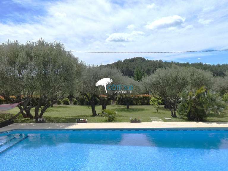 Maison Villecroze - 5 chambres - 220m²