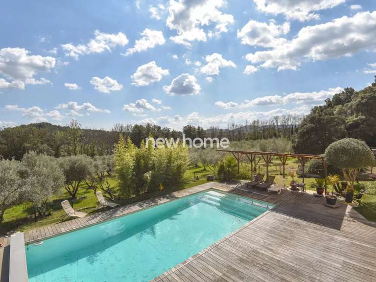 Maison Villecroze - 4 chambres - 241m²