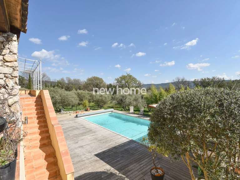 Maison Villecroze - 4 chambres - 241m²