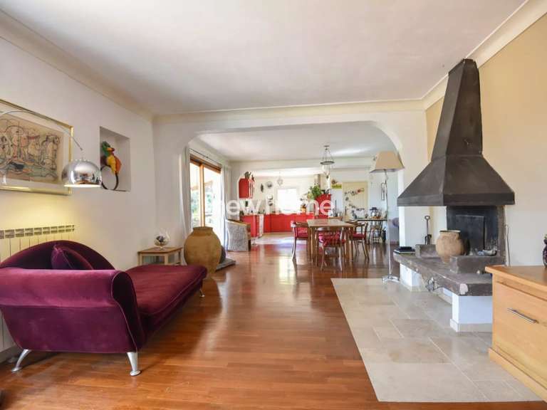 Maison Villecroze - 4 chambres - 241m²