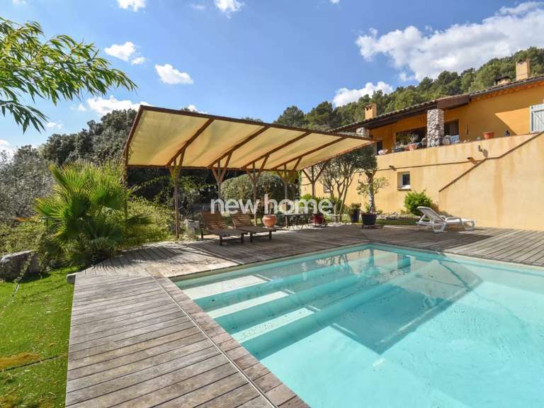 Maison Villecroze - 4 chambres - 241m²