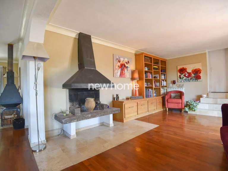 Maison Villecroze - 4 chambres - 241m²