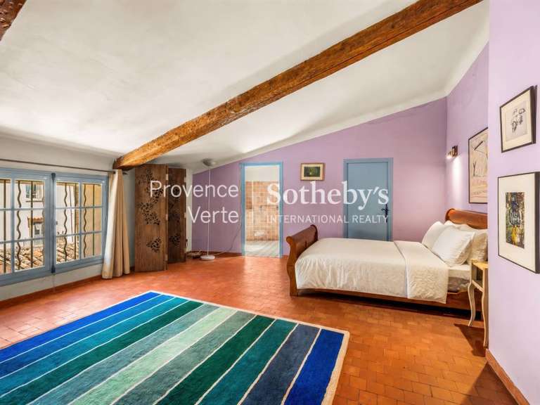 Maison Villecroze - 212m²