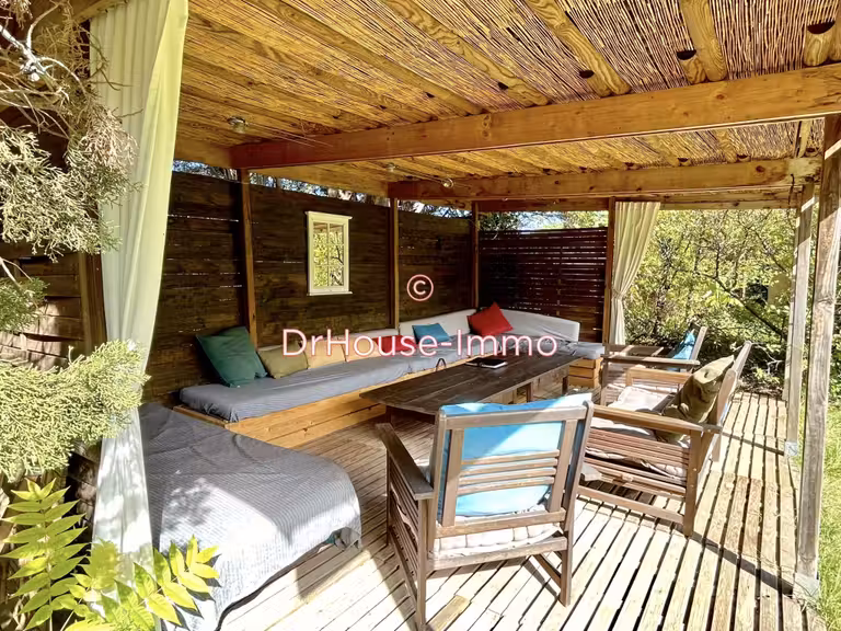 Villa Villecroze - 6 chambres - 180m²