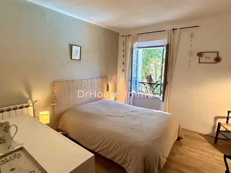 Villa Villecroze - 6 chambres - 180m²