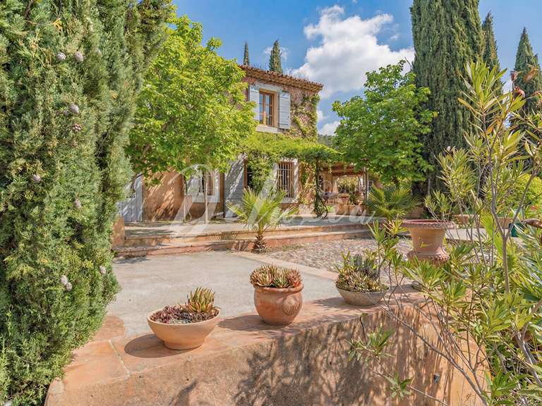 Villa Villecroze - 5 chambres - 222m²