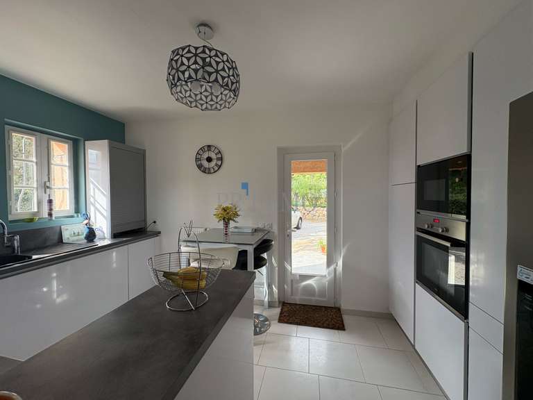 Villa Villecroze - 3 chambres - 98m²