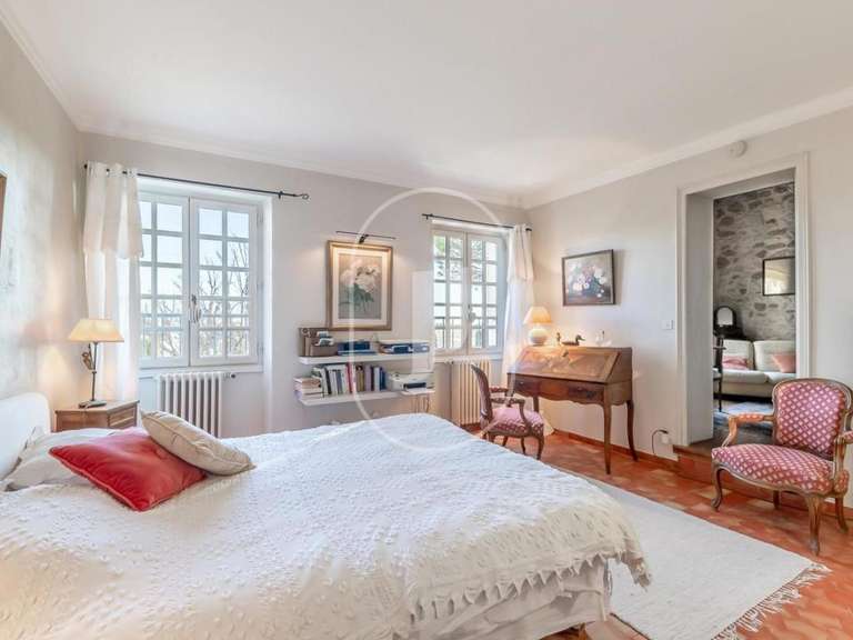 Maison Villedieu - 8 chambres - 300m²