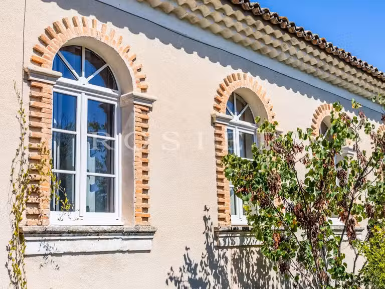 Villa Villedieu - 28 chambres - 1211m²