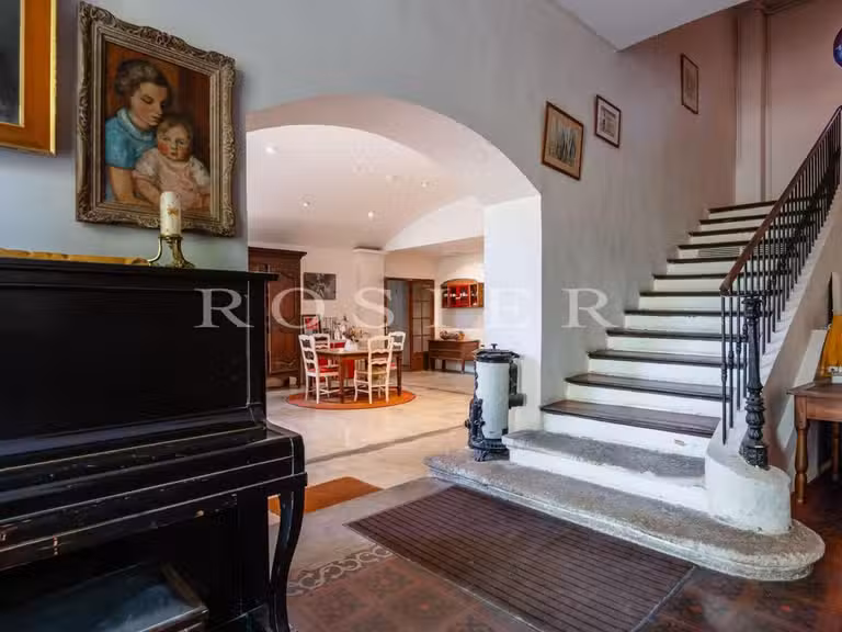 Villa Villedieu - 28 chambres - 1211m²