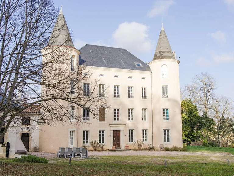 Château Villefranche-de-Lauragais - 12 chambres - 900m²